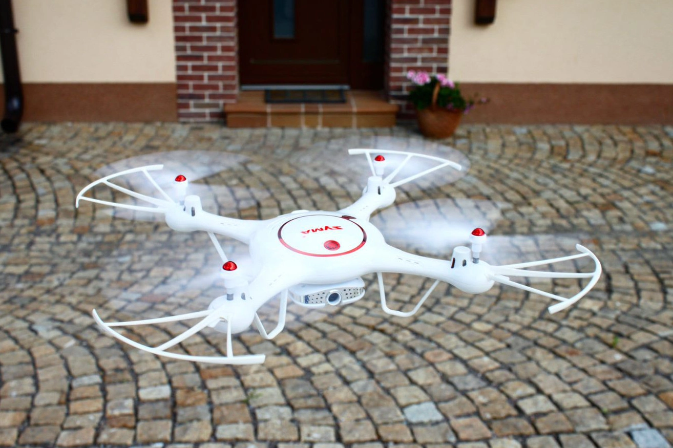 Čo je dron?